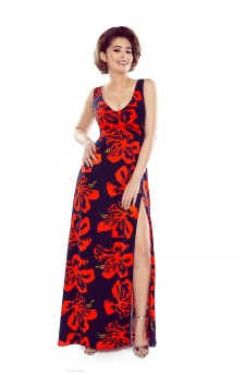 Patterned maxi dress with v-neck and bare shoulders